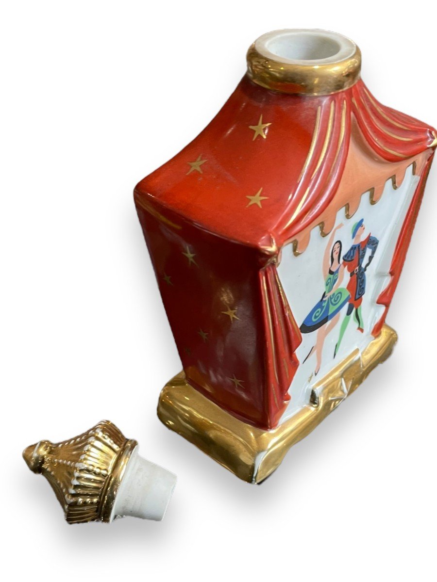 The Snake Bottle In Polychrome Porcelain Theater Scene-photo-4