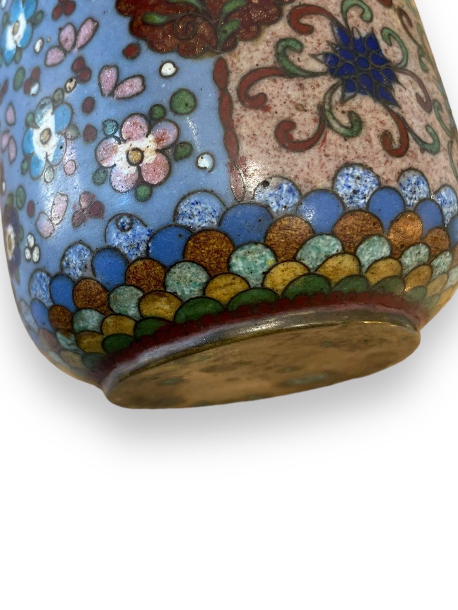 China Important Covered Pot In Cloisonné Enamels-photo-4