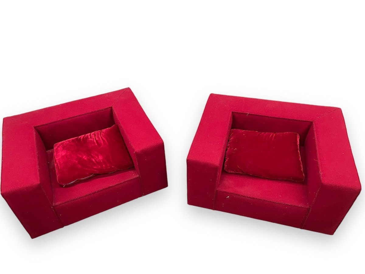 Pair Of Armchairs With Red Upholstery In The Style Of Paolo Lenti