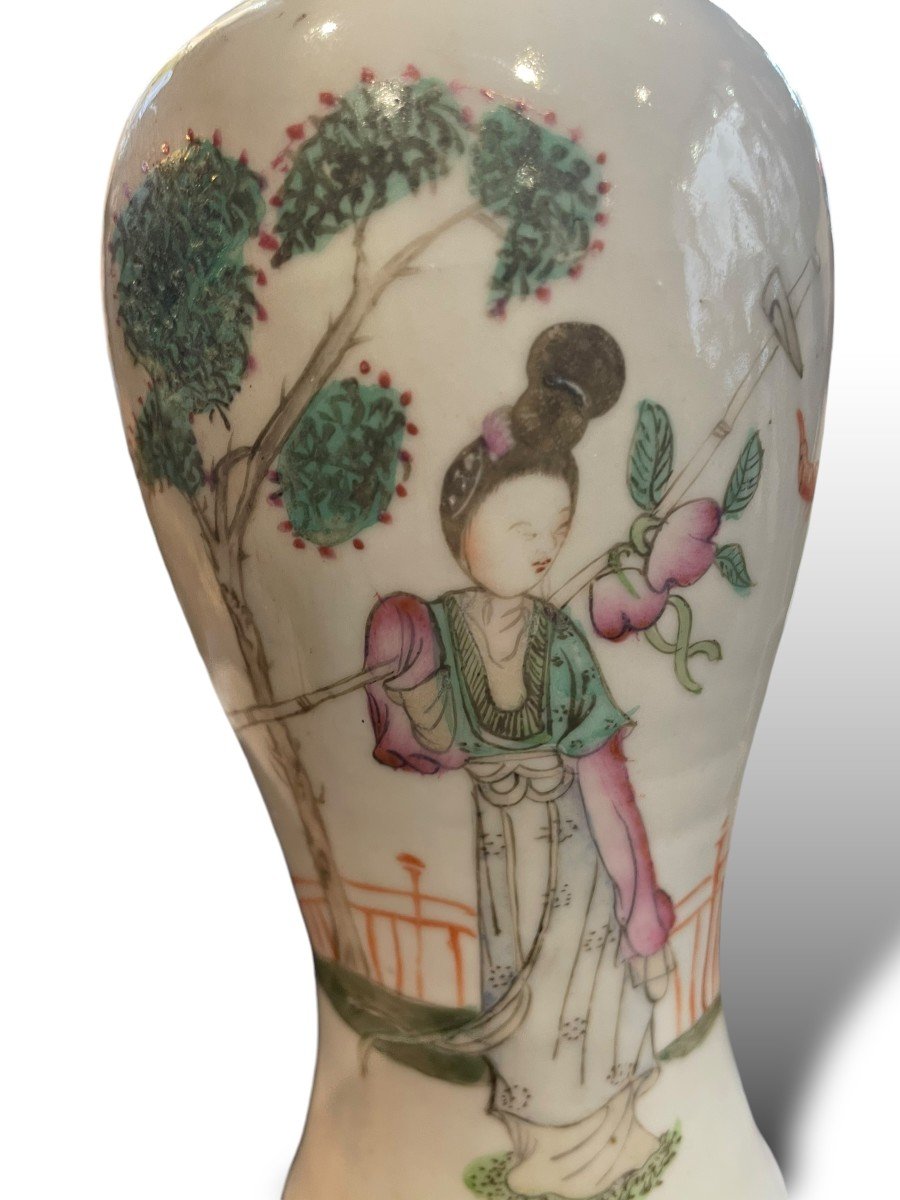 Chinese Qing Dynasty Porcelain Baluster Vase-photo-5