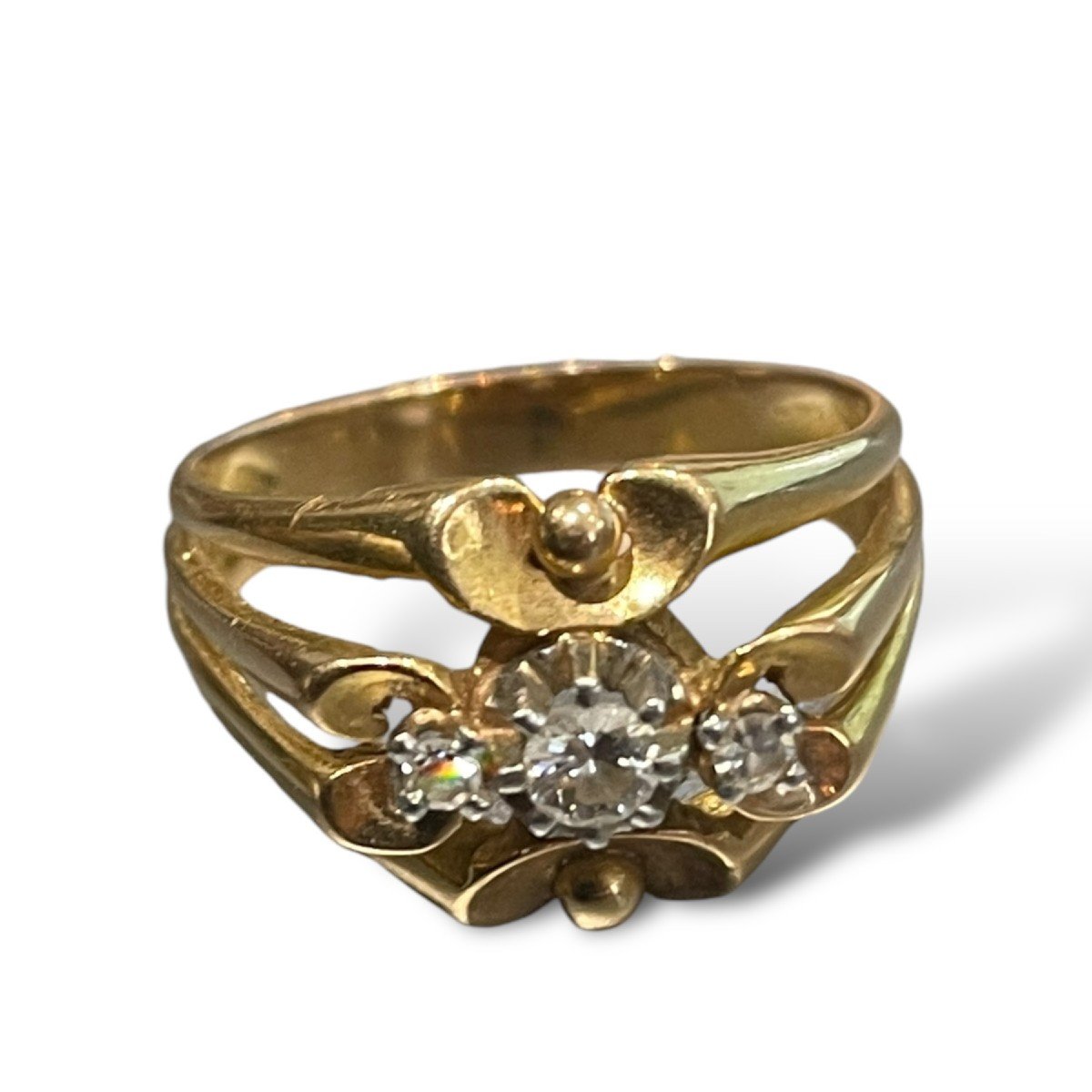 Antique Yellow Gold And Diamond Ring