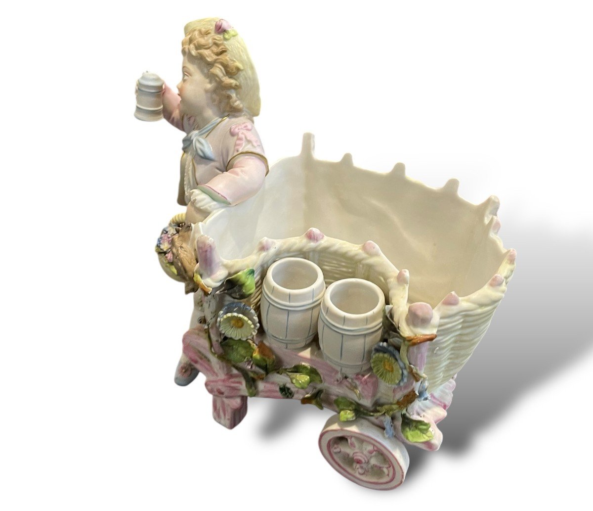 Polychrome Biscuit Planter The Beer Peddler