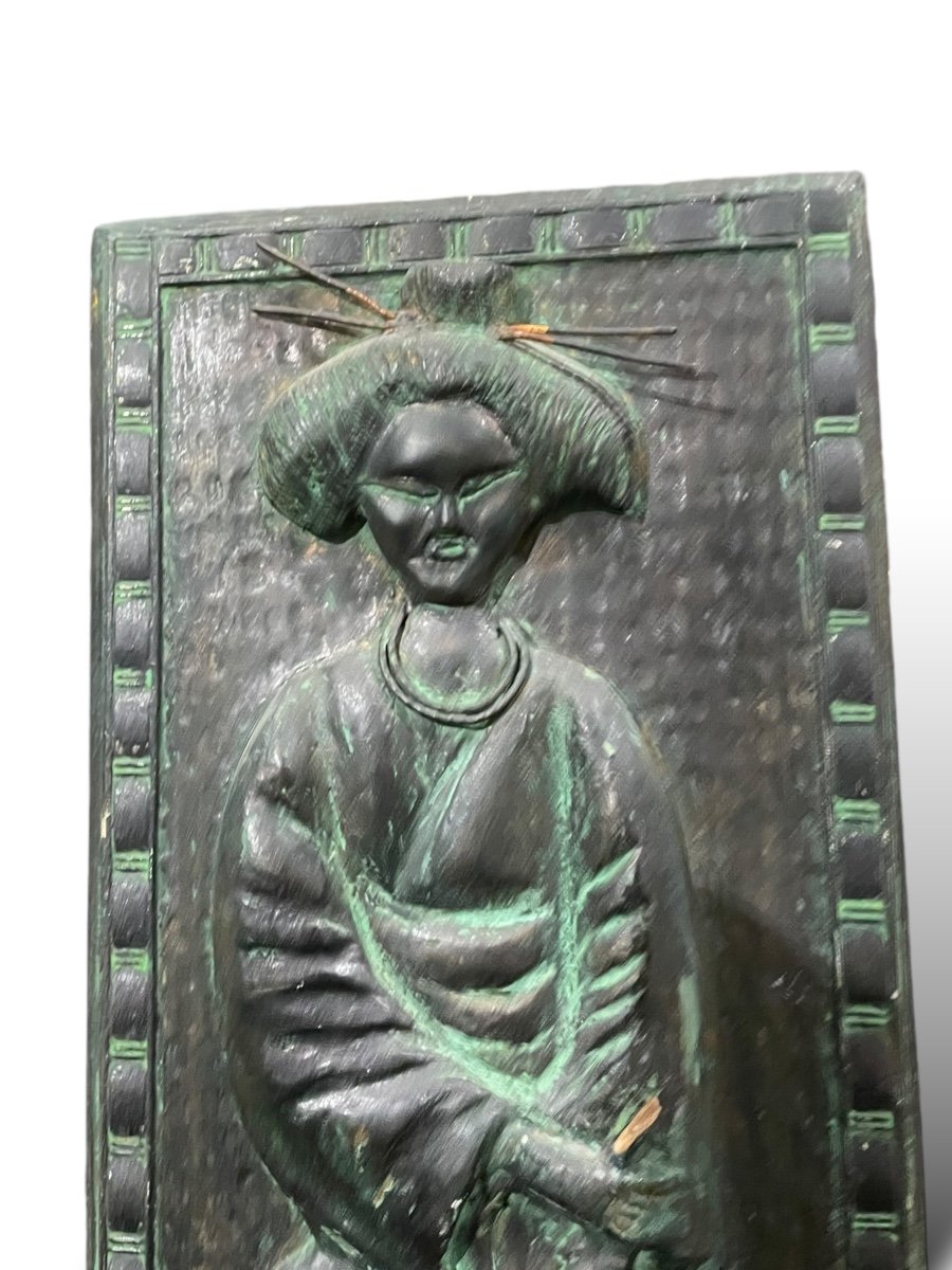 Bas Relief En Bois Peint Geisha signé Loly-photo-1