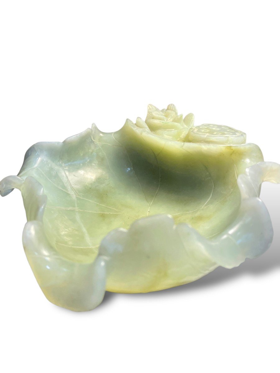 Chine Rince Pinceau Motif Fleur de lotus En Jade De Couleur Verte -photo-3