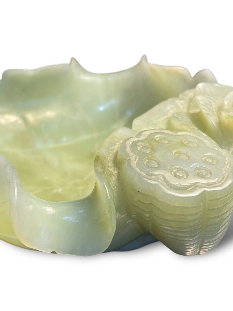 Chine Rince Pinceau Motif Fleur de lotus En Jade De Couleur Verte -photo-6