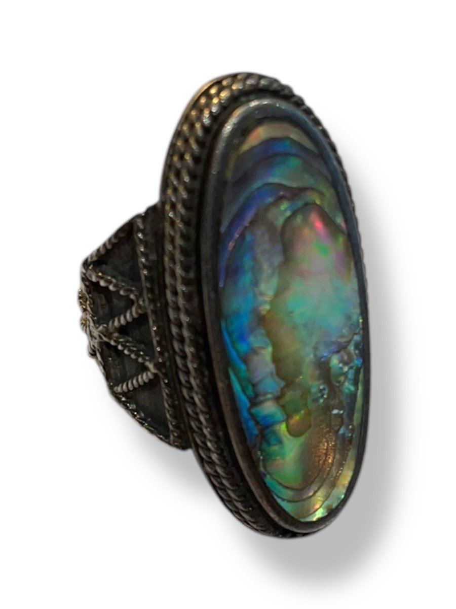 Bague En Nacre Et Argent Massif Circa 1900