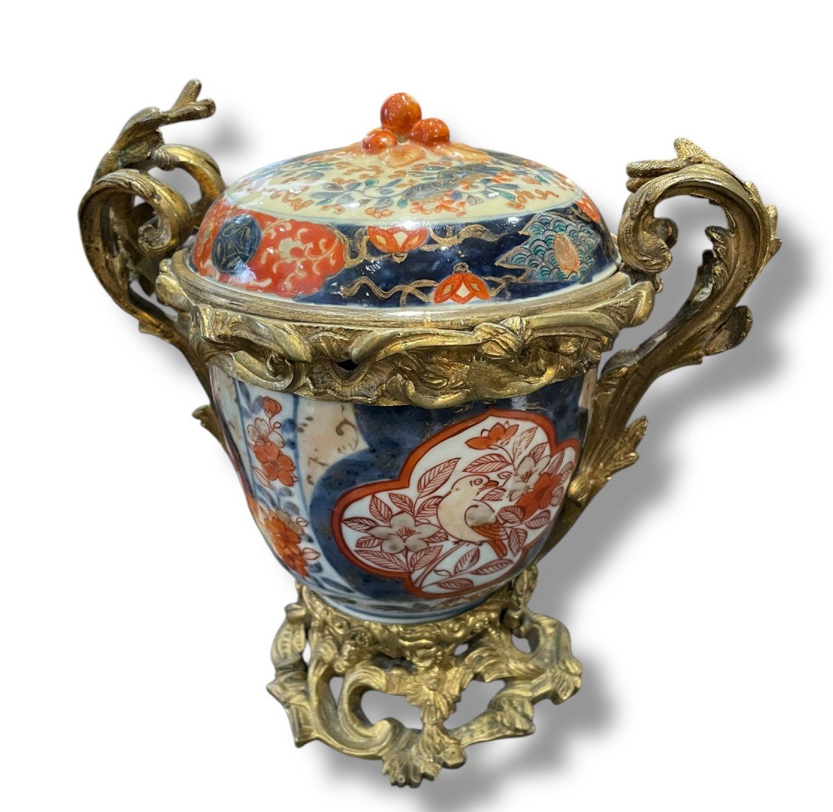 Pot Couvert Monture En Bronze Doré XIXeme Style Imari