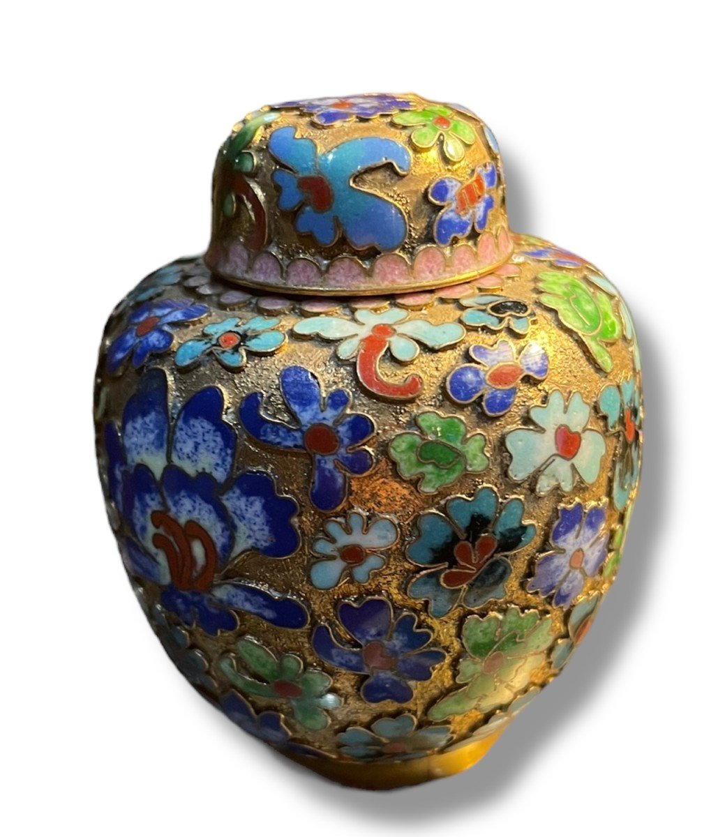 China Cloisonne Enamel Covered Pot