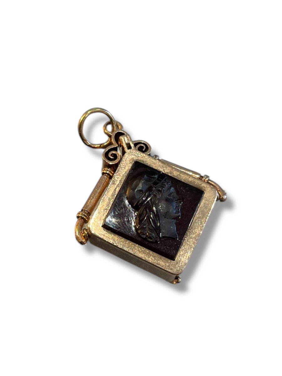 19th Century Victorian Agate Intaglio Photo Holder Pendant-photo-2