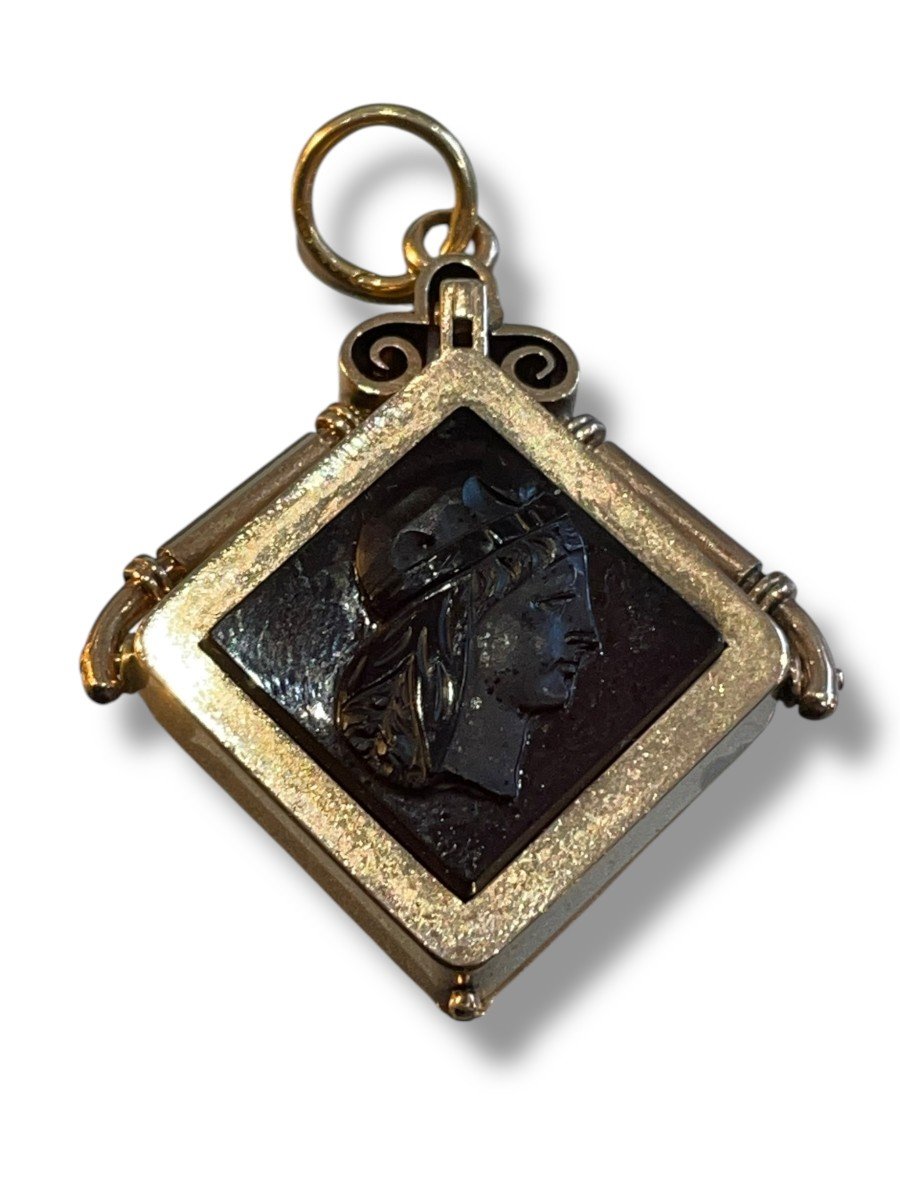 19th Century Victorian Agate Intaglio Photo Holder Pendant-photo-3