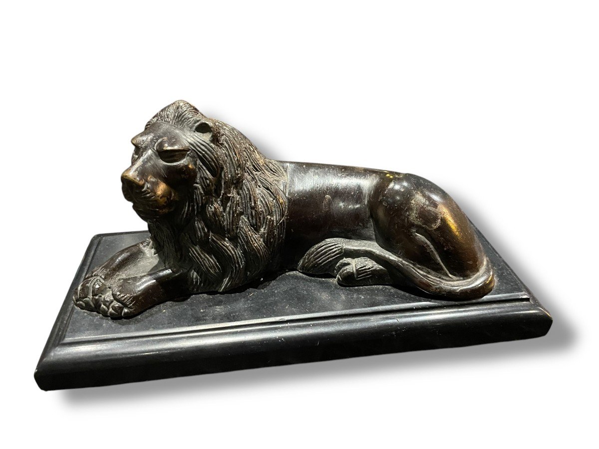 Lion Sculpture En Bronze Socle En Marbre Noir-photo-5