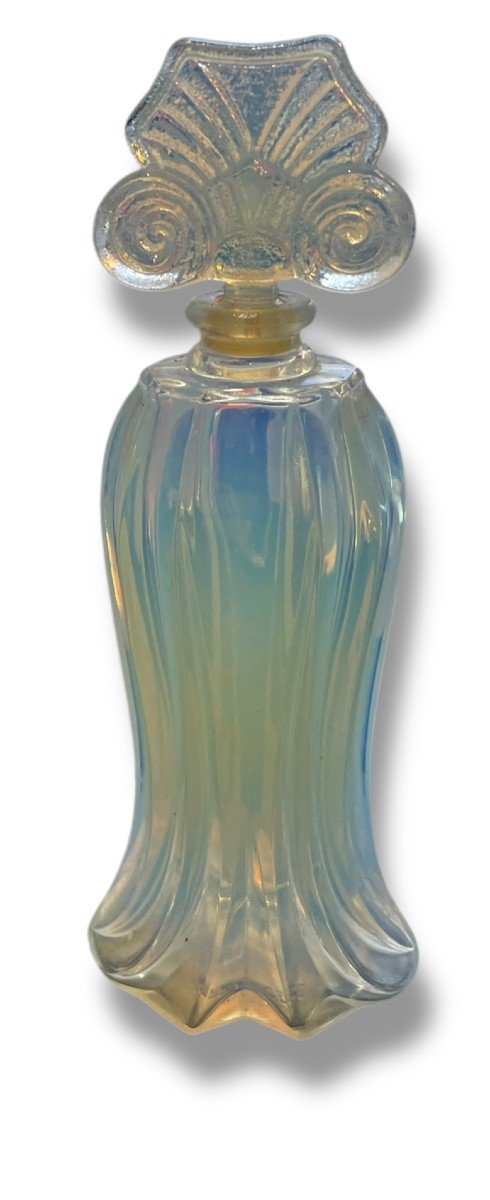 Flacon De Collection En Verre Opalescent Waltersperger Style Sabino