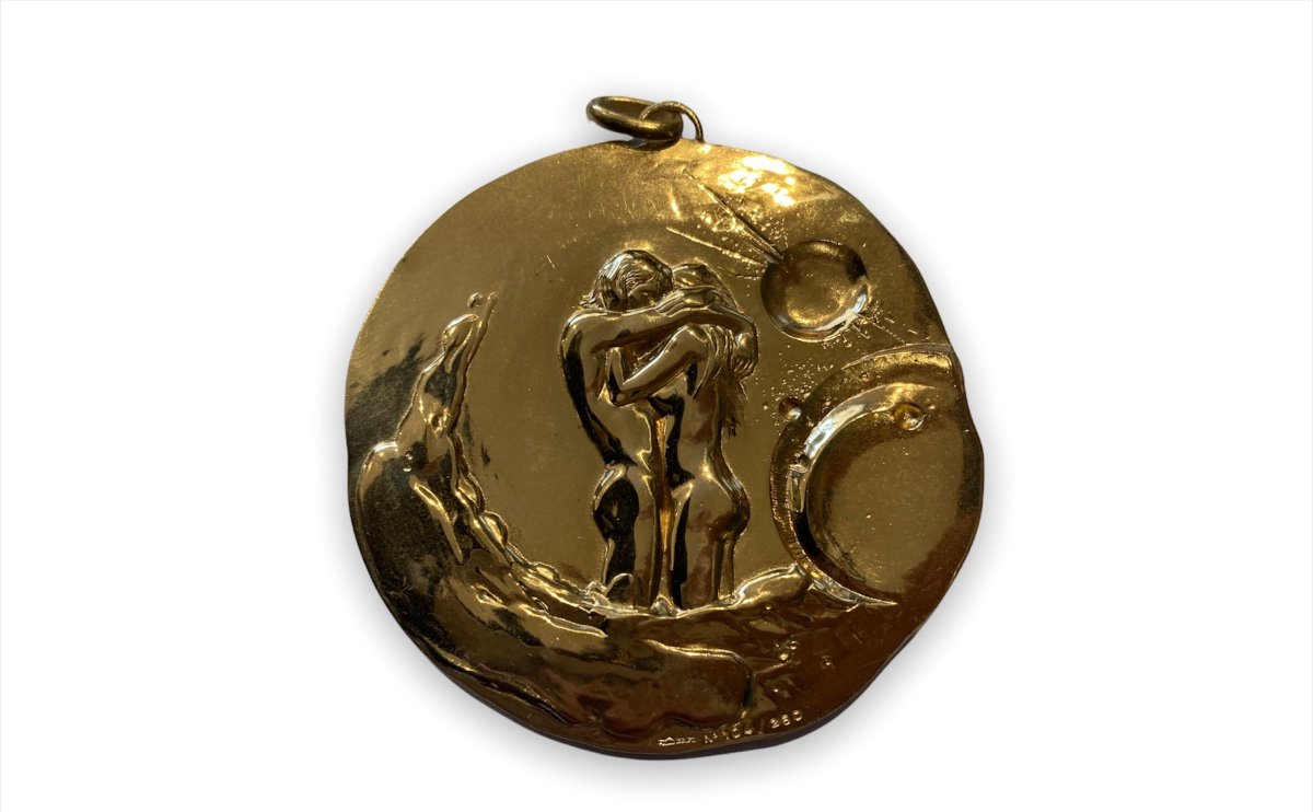 Two Large Medals In Golden Metal Bearing The Signature Of Pierre-yves Tremois-photo-5