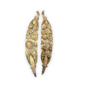 Pair Of Decorative Bas Reliefs In Golden Wood Floral Patterns