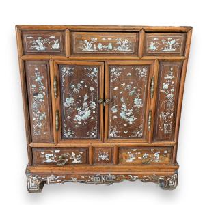 China Indochina Cabinet In Wood And Mother Of Pearl XIXth