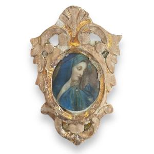 Miniature Early XIXth Profile Of Virgin Golden Wood Frame
