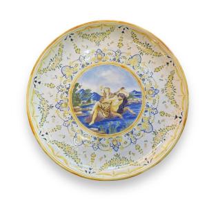 Important 19th Century Polychrome Earthenware Dish