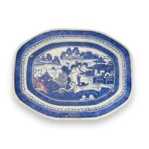 Plat En Porcelaine De Chine Blanc Bleu XVIIIeme 