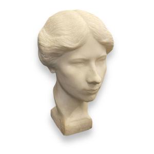 Female Bust In Marble Signed Buotti