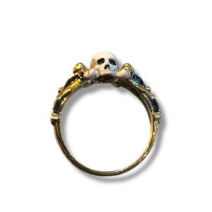 Memento Mori Vanity Ring