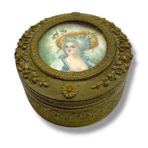 Boite En Pomponne Marie-Antoinette