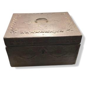 Coffre Coffret De Mariage En Fer Forgé Et Bois XVIII Eme