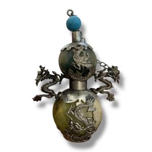 China Hard Stone Snuff Bottle Dragon Motif