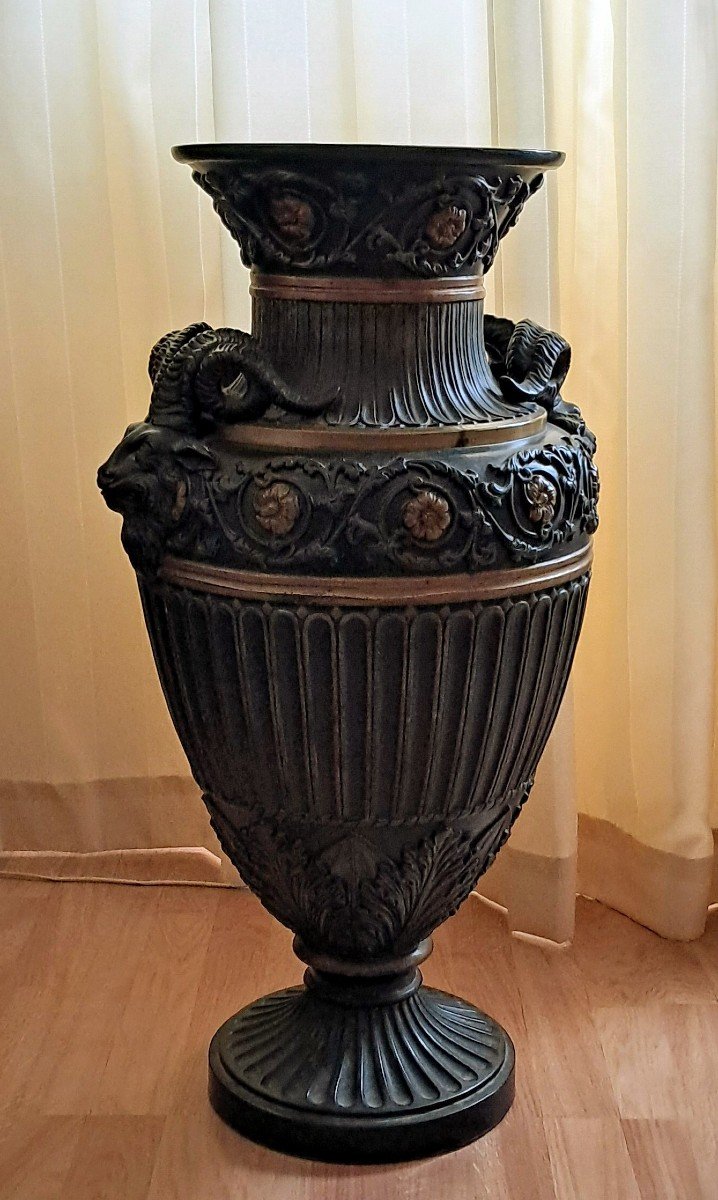 Exceptionnel Vase Dans Le Goût Antique... 