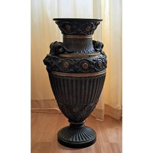 Exceptional Vase In The Antique Taste... 