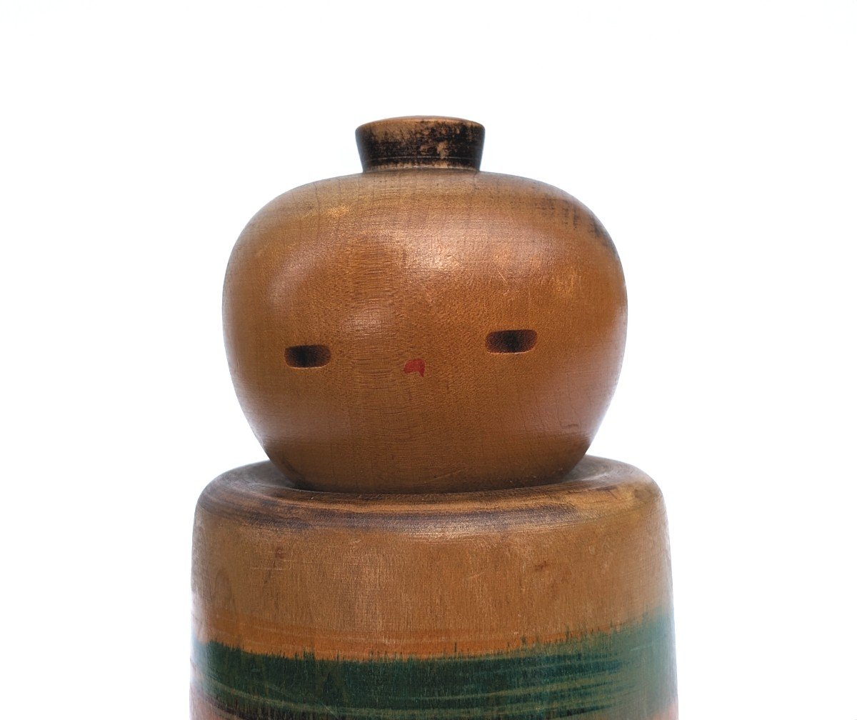 Yamaka Sanpei - kokeshi vers 1970 .   Kok200(6)-photo-4