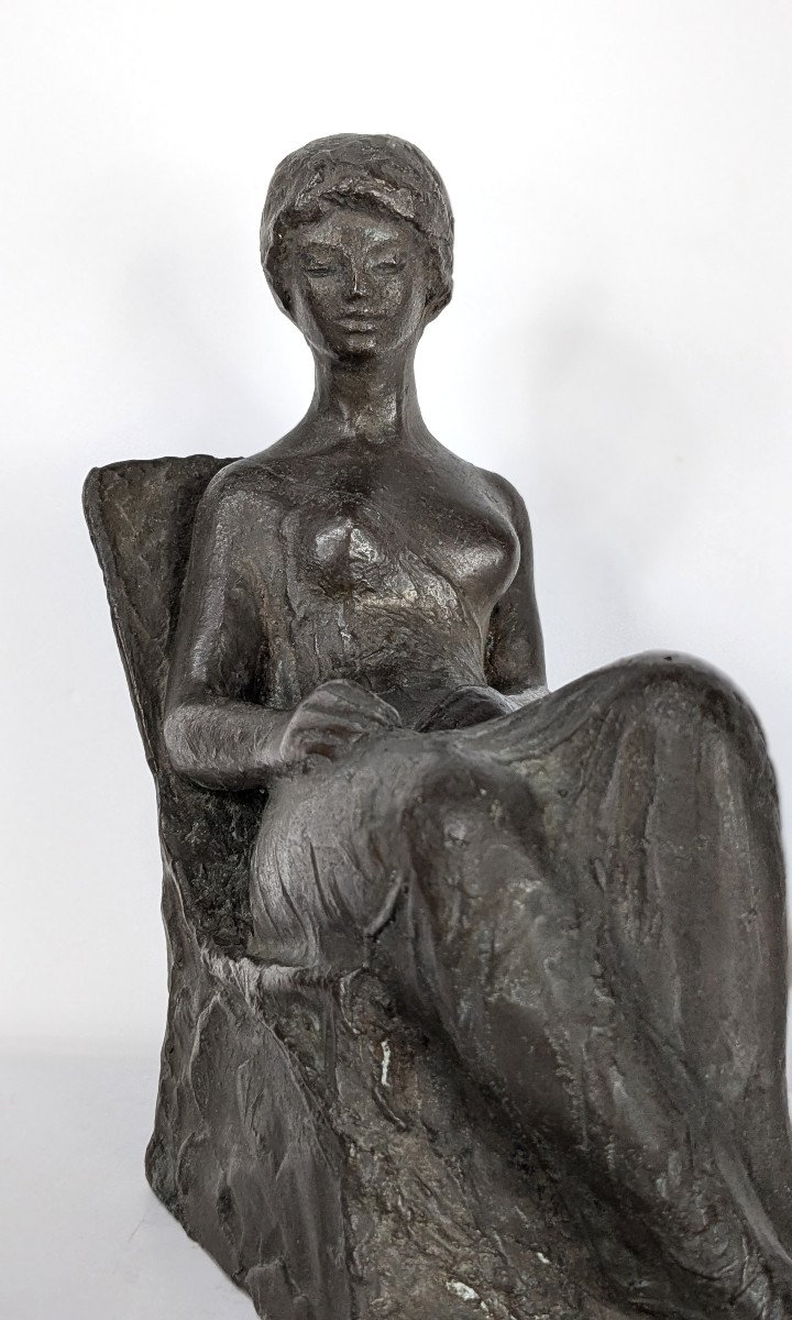 Jeune femme assoupie - bronze 1960-70-photo-3