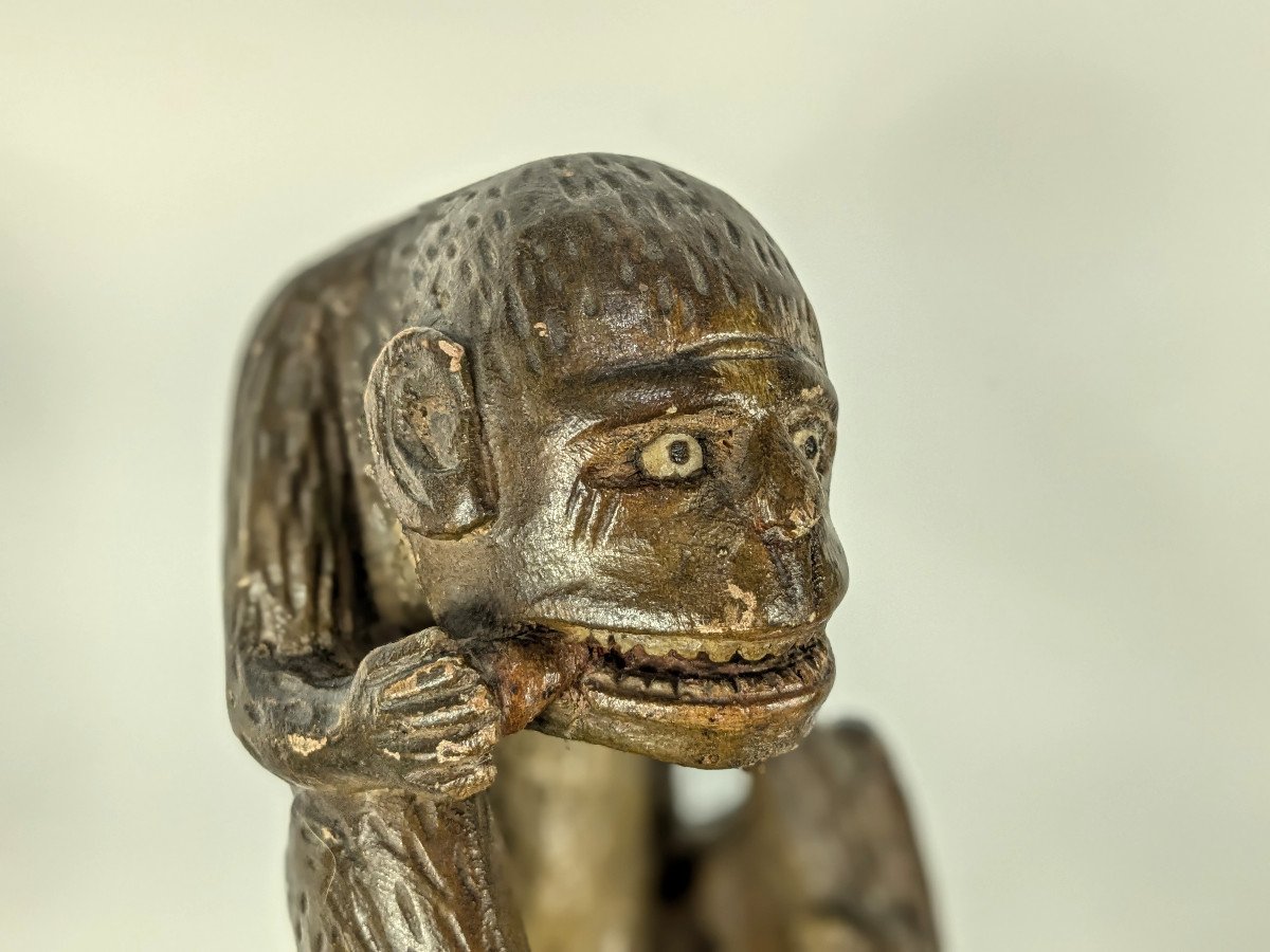 Grimacing Monkey - Folk Art Late 19th Century Carved Wood-photo-6