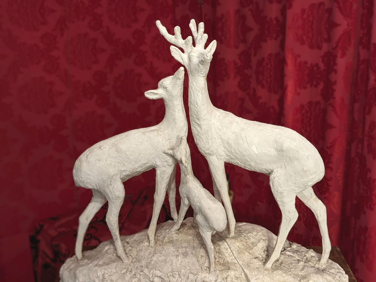 Biche, cerf et faon, plâtre d'atelier H 78 cm - circa 1930-50-photo-2