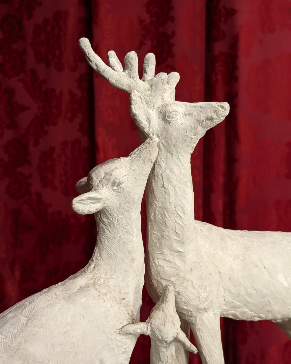 Biche, cerf et faon, plâtre d'atelier H 78 cm - circa 1930-50-photo-1