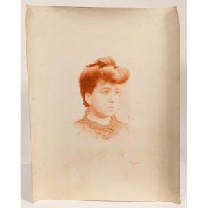 Pictorialist Photography, Portrait Of A Woman - Circa 1900 - No. 7