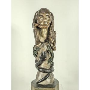 Grimacing Monkey - Folk Art Late 19th Century Carved Wood