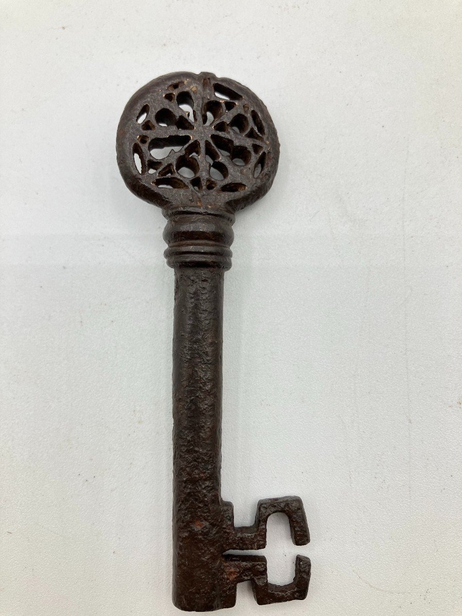 Key In Forged Iron-photo-2