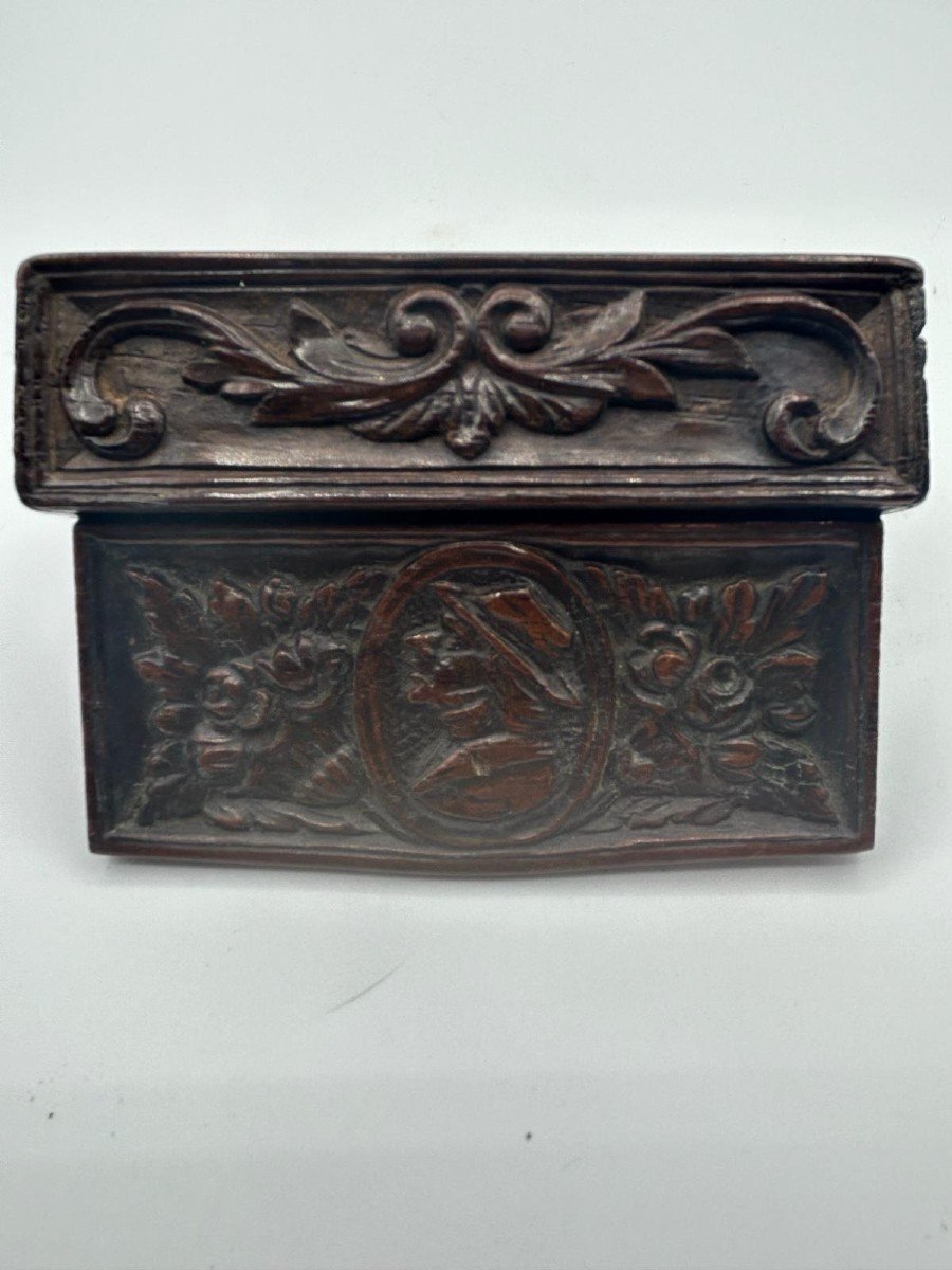 Wooden Snuffbox-photo-6