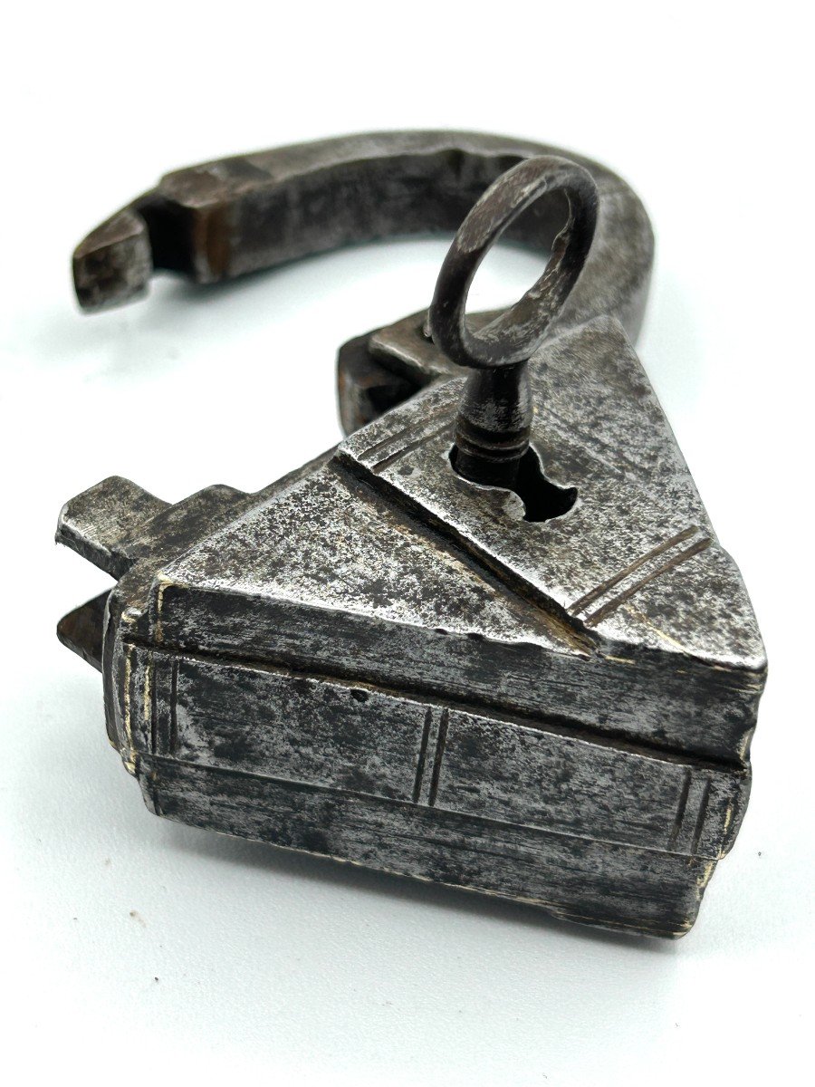 Iron Padlock Forged-photo-2