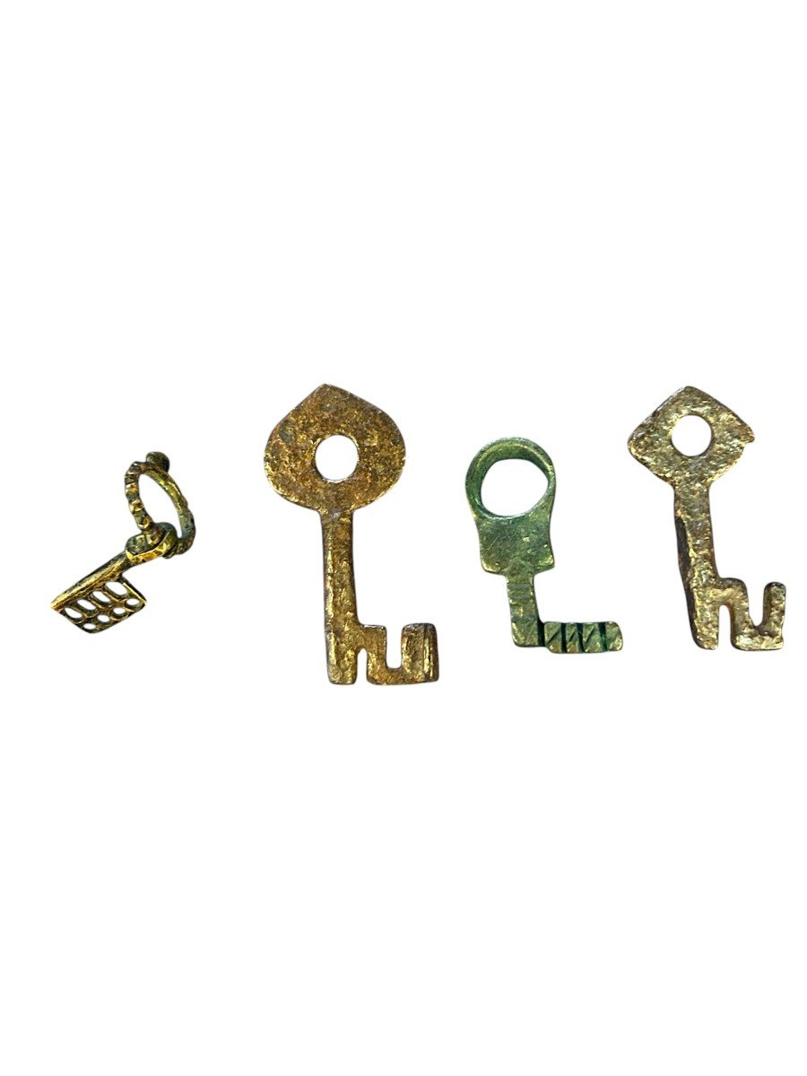 Iron Keys-photo-3