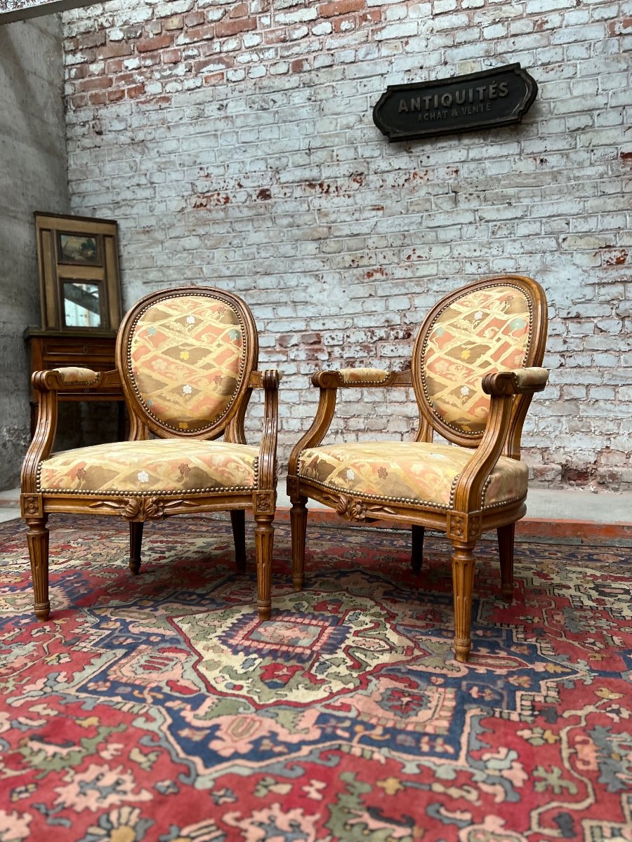 Pair Of Medallion Armchairs In Natural Wood Louis XVI Style-photo-4