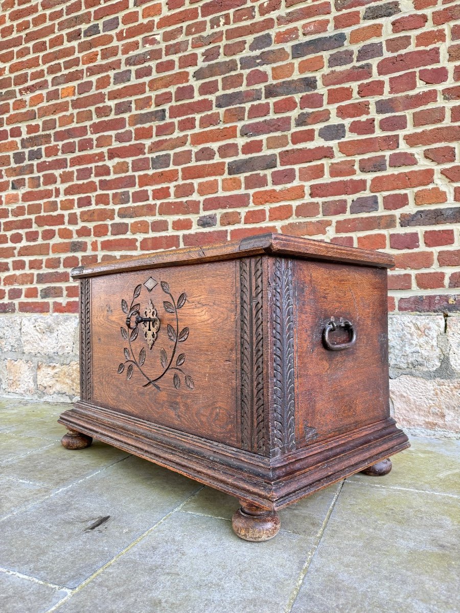 Chest In High Period Oak From XVII Eme Century -photo-4