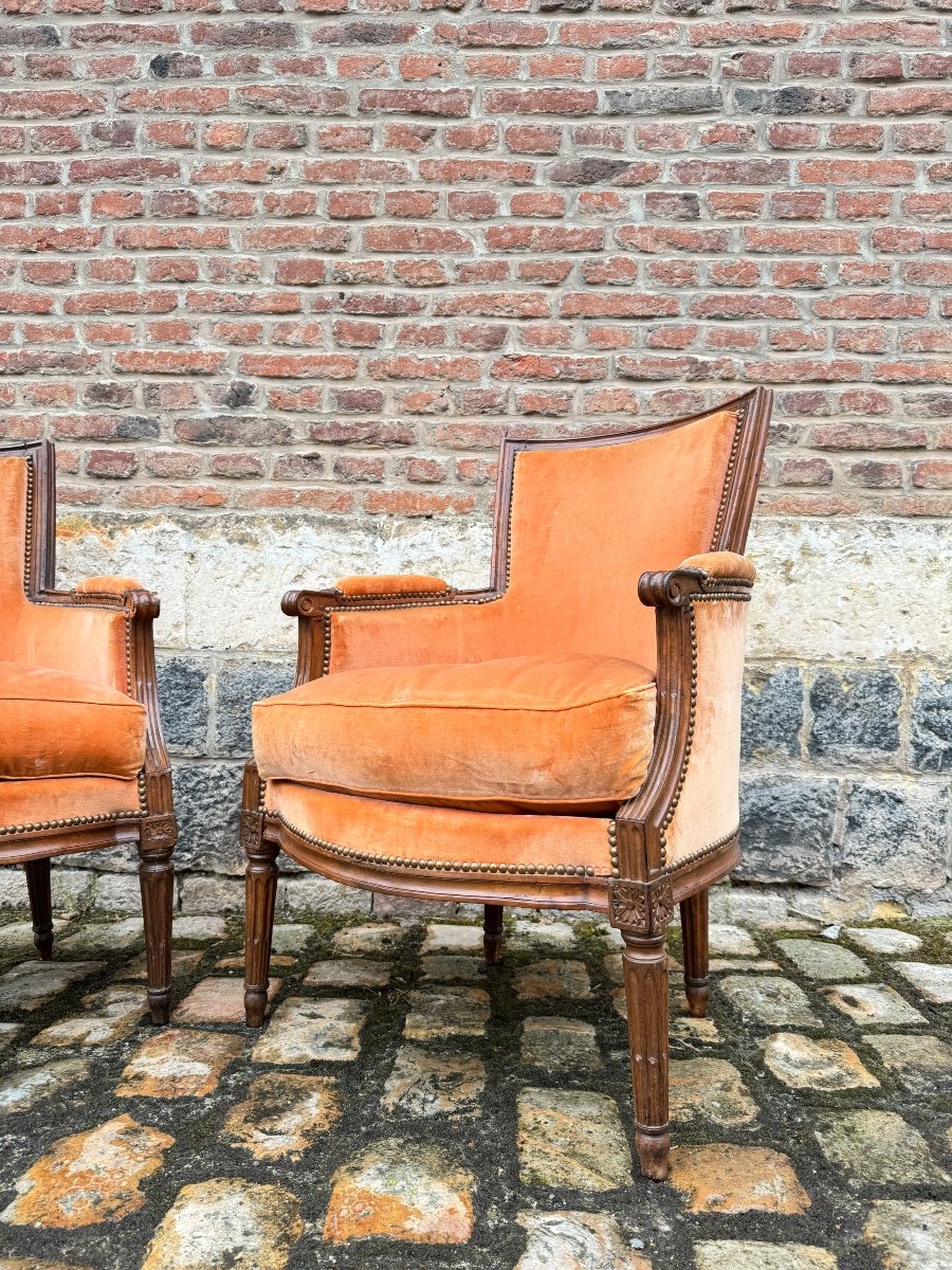 Pair Of Bergères Trapeze Backrest In Walnut Louis XVI XVIII Eme Century -photo-3