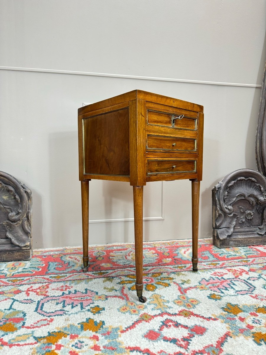 Louis XVI Mahogany Coffee Table, 18th Century -photo-4