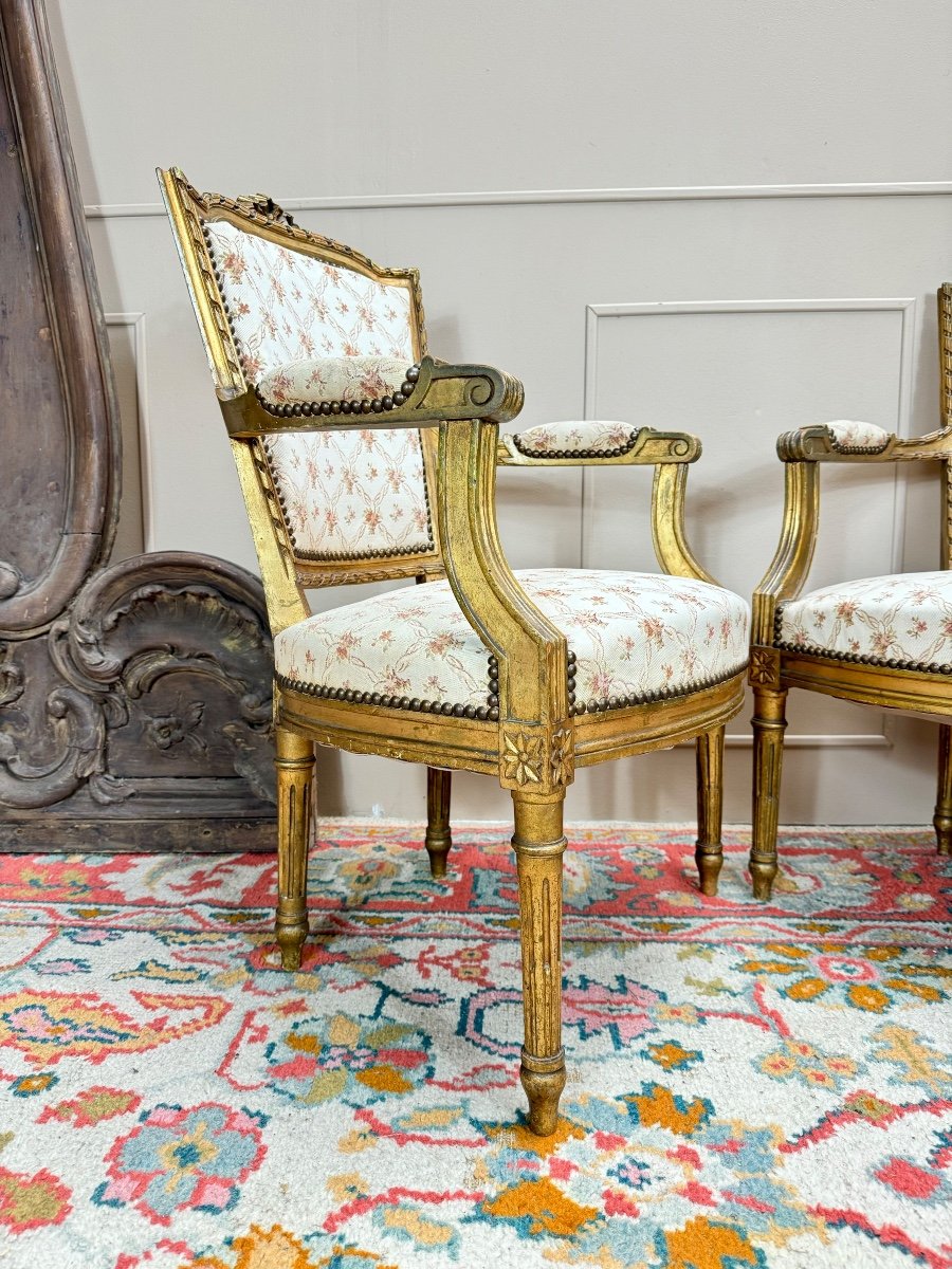 Paire De Fauteuils En Bois Doré De Style Louis XVI XIX Eme Siècle -photo-1