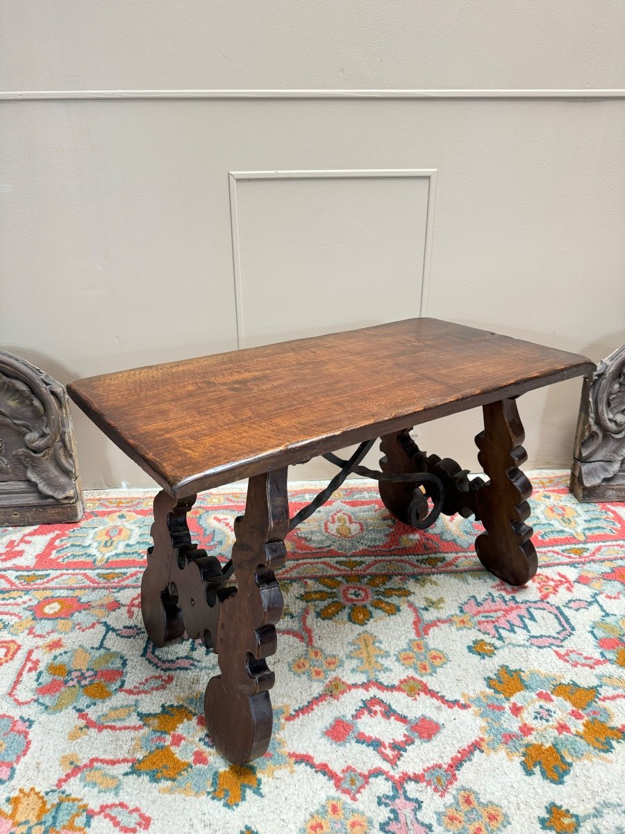 Spanish Walnut Coffee Table In Renaissance Style 19th Century -photo-2