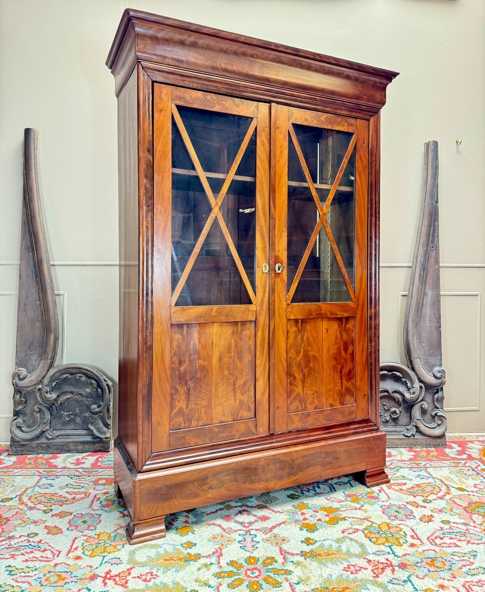 Louis Philippe Period Flamed Mahogany Bookcase, 19th Century 