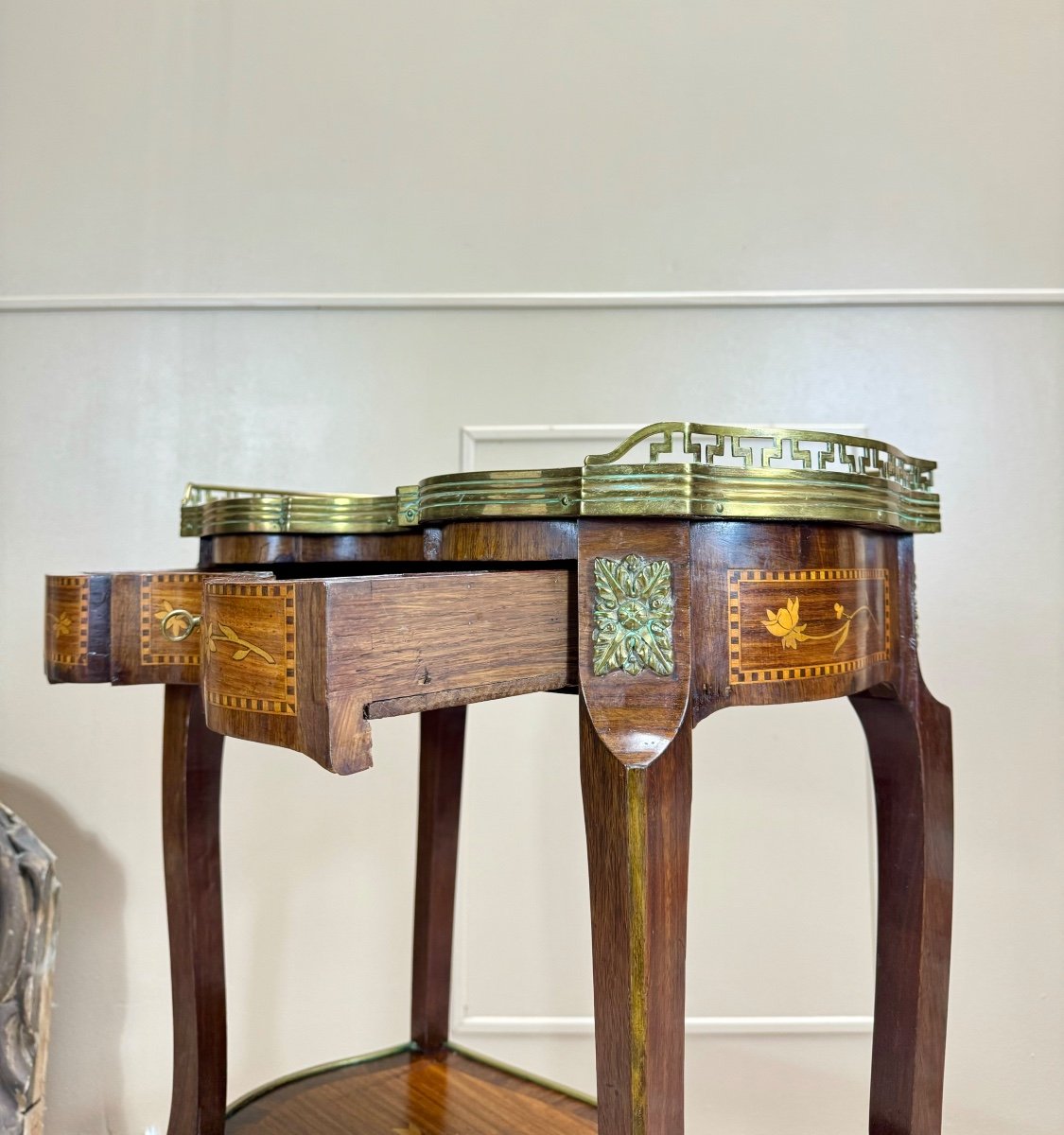 Louis XV Style Flower Marquetry Coffee Table, 19th Century -photo-1