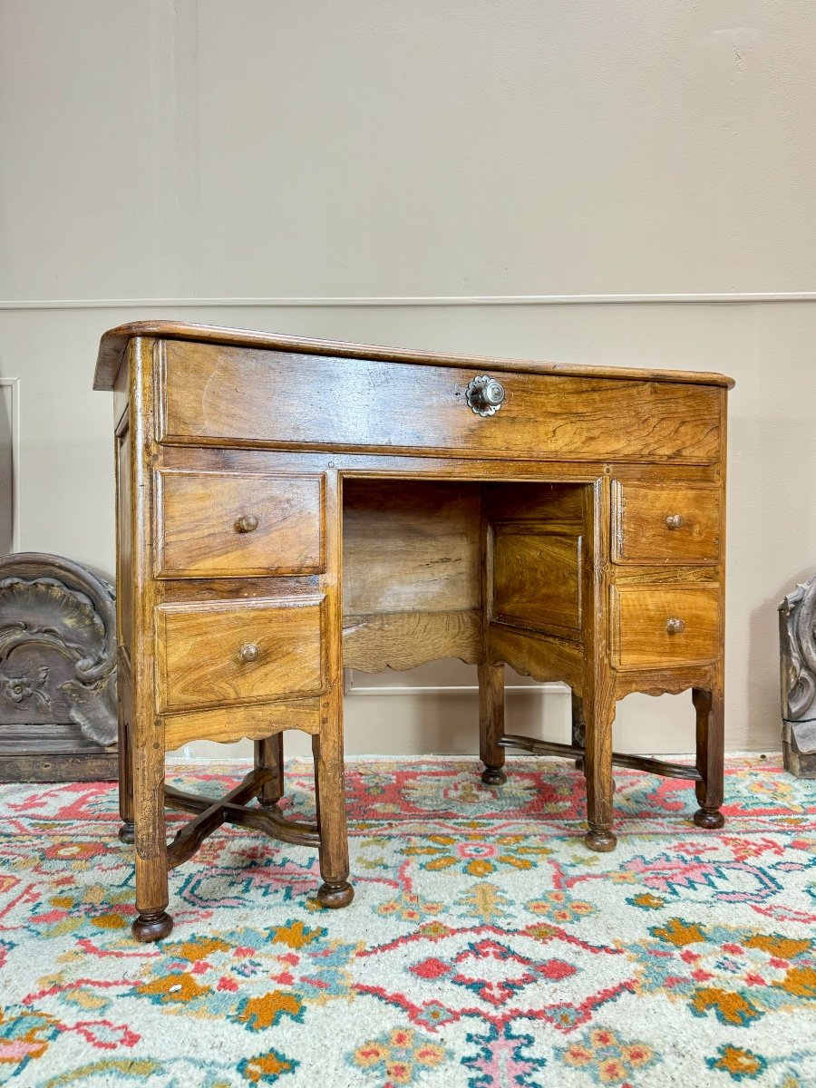 Mazarin Desk In Walnut And Oak From The Louis XIV Period, 18th Century -photo-3