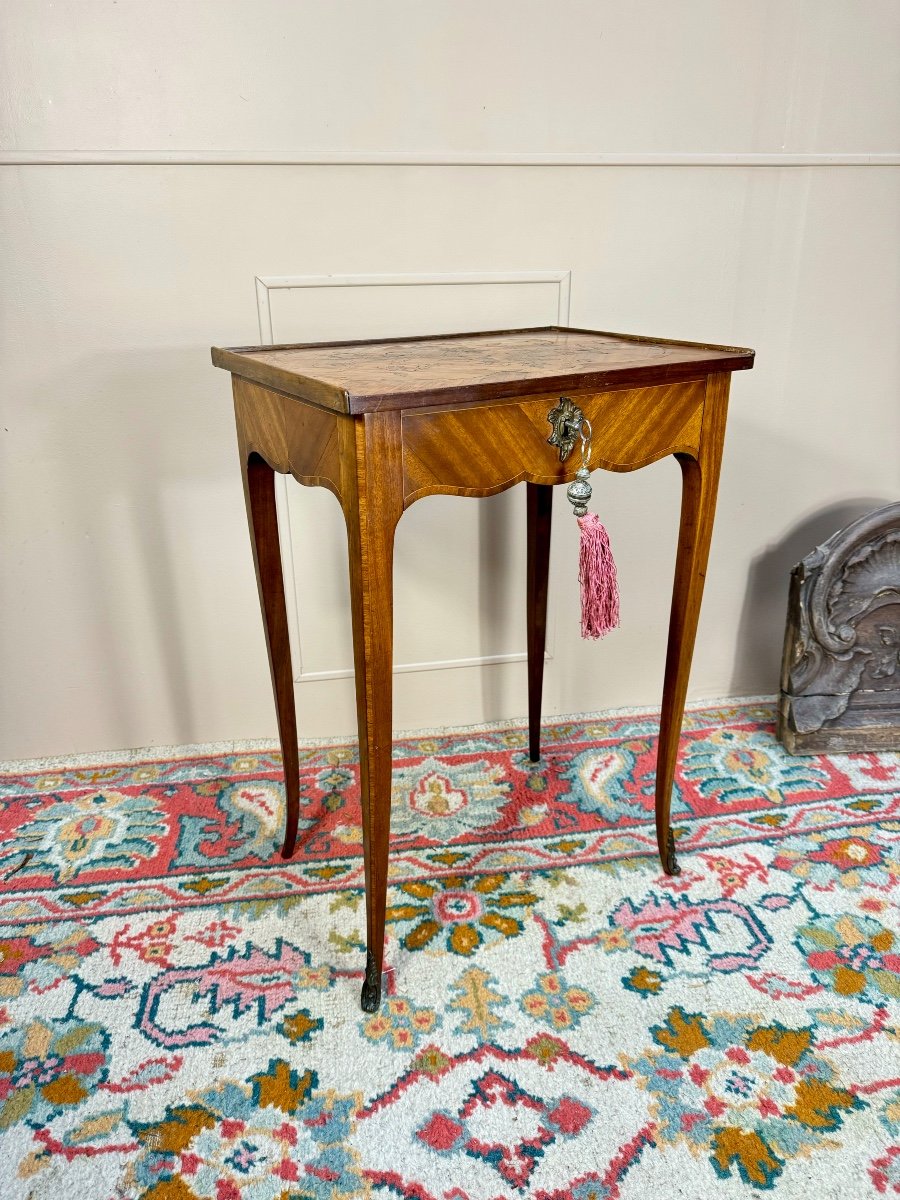 Louis XV Period Marquetry Flying Table, 18th Century -photo-3